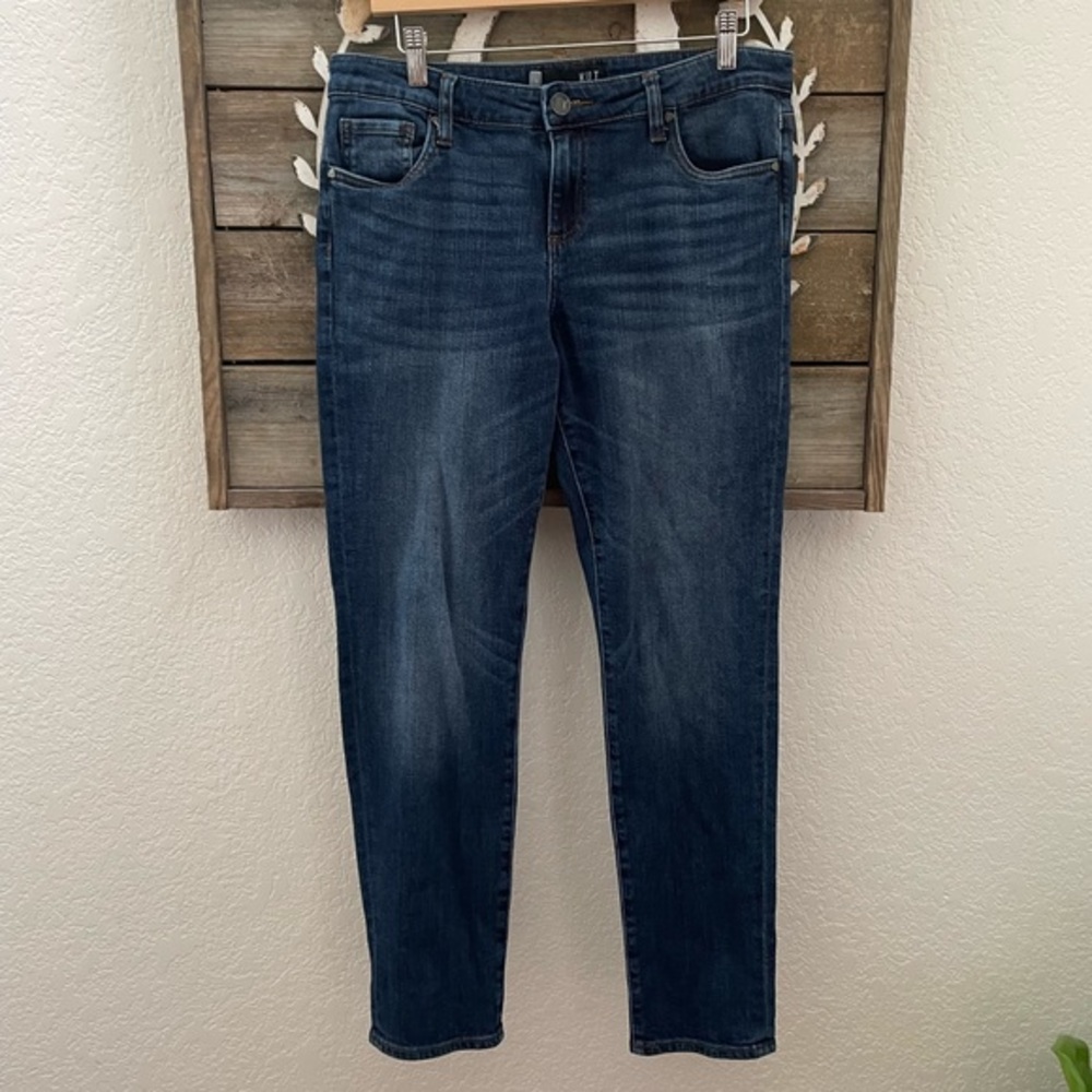 Kut from the kloth Catherine slouchy boyfriend jeans size 8